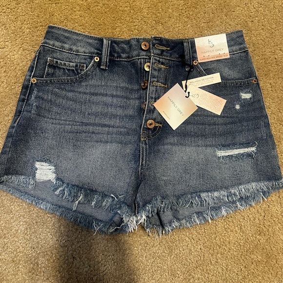 NWT Happily Grey Super High Rise Jean Shorts - Picture 1 of 8